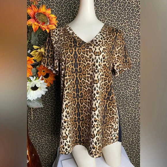 🌴3/$30🌴DOE & RAE Leopard Animal Print/Black Color Block Boho Top NWT - Picture 1 of 10